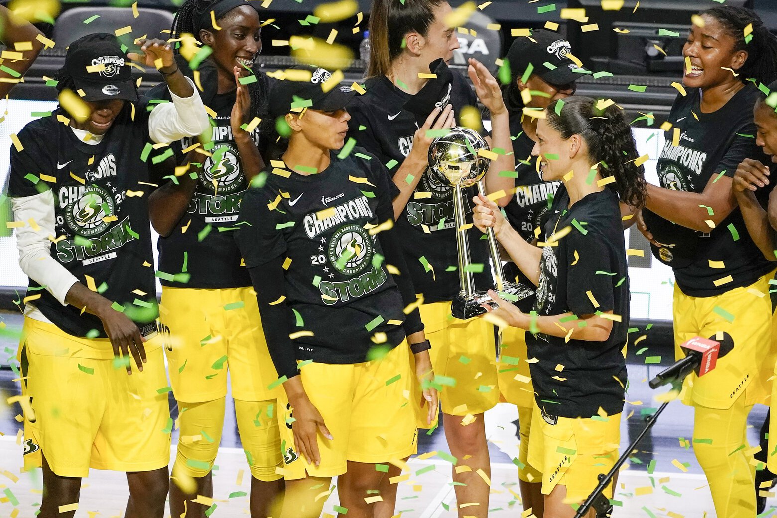 Με «σκούπα» οι Seattle Storm στην κορυφή του WNBA! (vid)